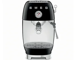 Macchina da caffè espresso SMEG ECF03BLEU, colore nero, con funzione per la preparazione del caffè a freddo (cold brew)