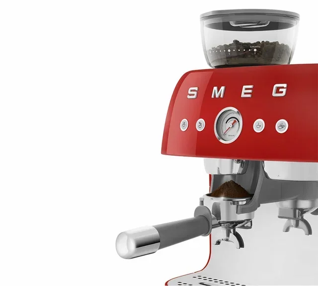 SMEG EGF03RDEU Röd Espressomaskin Retro 50-tal med inbyggd kaffekvarn