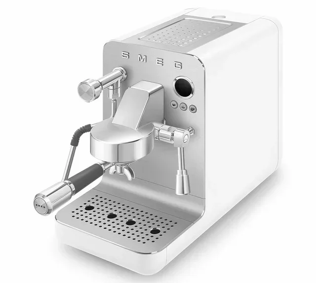 SMEG EMC02WHMEU White Manual Espresso Machine
