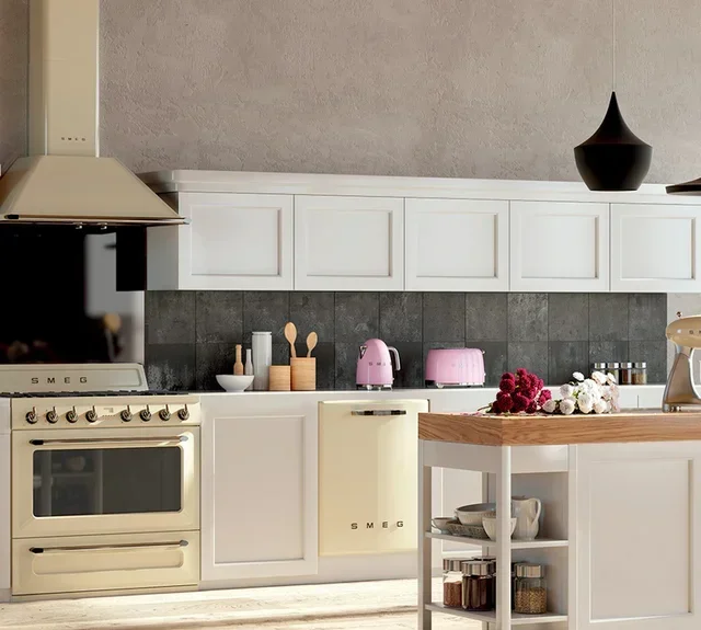 SMEG KLF03PKEU Kettle, Rose - 1.7L