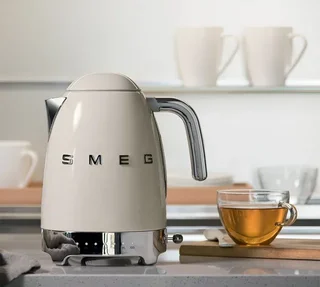 Električni kuhalo SMEG KLF04CREU - bež, 1,7 l, regulacija temperature