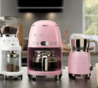 SMEG MFF11PKEU Chocolate Maker - Pink