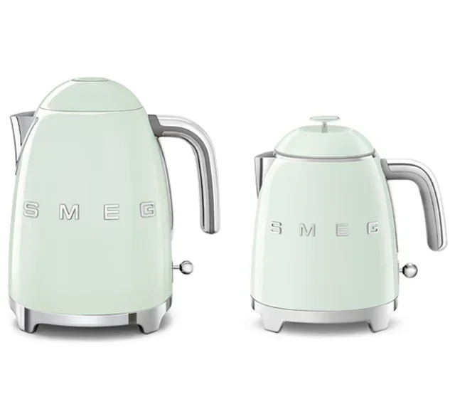 Czajnik SMEG Mini 0,8 L - Pastelowy Błękit - KLF05PGEU + Prezent