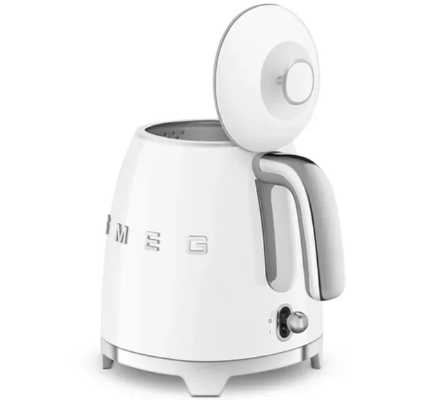 Bouilloire Compacte SMEG KLF05WHEU - Blanc - 0,8 L + Cadeau Offert