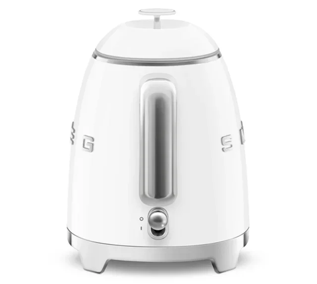 Bouilloire Compacte SMEG KLF05WHEU - Blanc - 0,8 L + Cadeau Offert