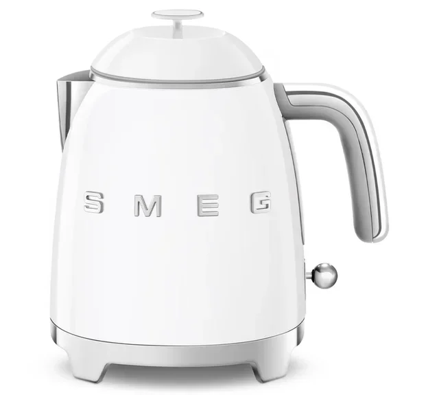 Bouilloire Compacte SMEG KLF05WHEU - Blanc - 0,8 L + Cadeau Offert