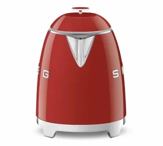 SMEG Red Breakfast Bundle - TSF01RDEU Toaster &amp; KLF05RDEU Mini Kettle