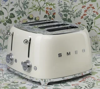 SMEG Toaster TSF03CREU 4 Slices - Cream
