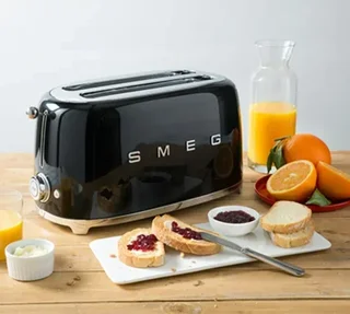 SMEG TSF02BLEU 4-Slice Toaster Black