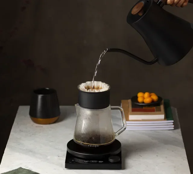 Stagg EKG Pro Electric Kettle matte black/maple 0.9L - FELLOW