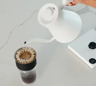 Stagg EKG Pro Electric Kettle Matte White 0.9L - FELLOW