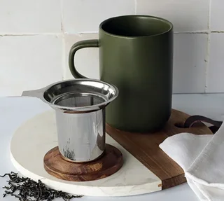 Teiera in Grès 47,5 cl Colore Kaki con Coperchio Acacia - OGO Living