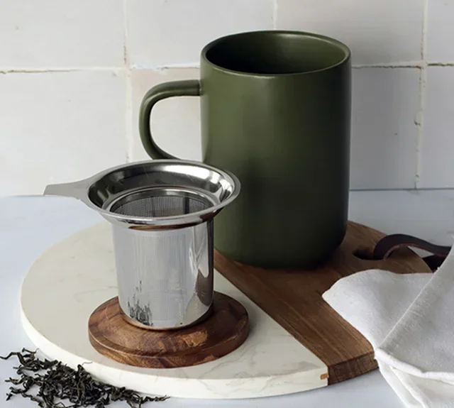 Teiera in Grès 47,5 cl Colore Kaki con Coperchio Acacia - OGO Living