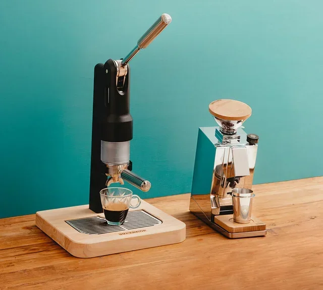 SUPERKOP Црна Ручна Еспреса Машина