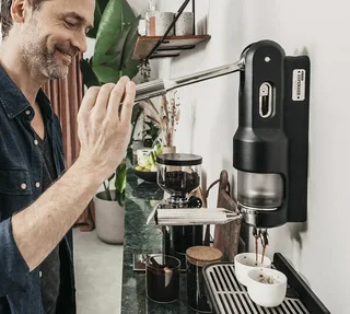 SUPERKOP wall mounting kit - black