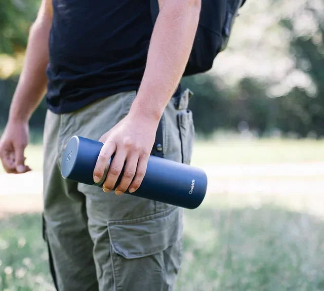 QWETCH Termosflaske 75cl - Matt marineblå med integrert kopp