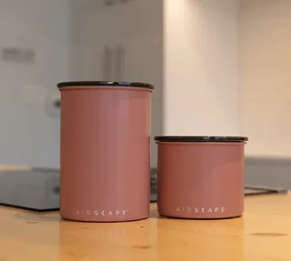 Vakuum-Kaffeedose 250 g – Rose Blush – AIRSCAPE