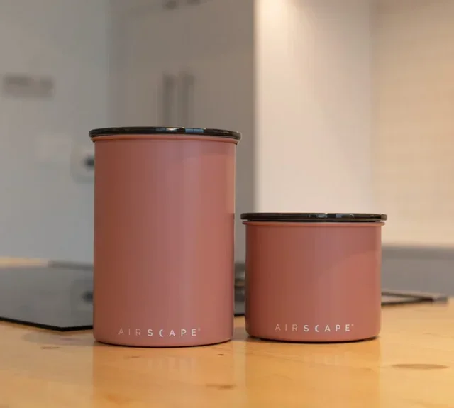 Vakuum-Kaffeedose 250 g – Rose Blush – AIRSCAPE