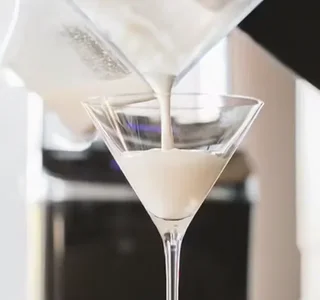 Студена напитка „Ванилов чай“ – кутия 250 г – ONE &amp; ONLY.