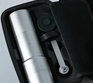 Molinillo de café VARIA híbrido EVO eléctrico y manual plata